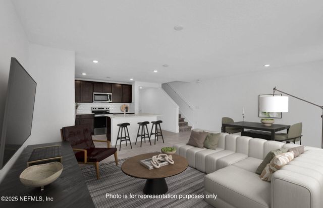 1870 NORMANDY PINES Lane, Jacksonville, FL 32221