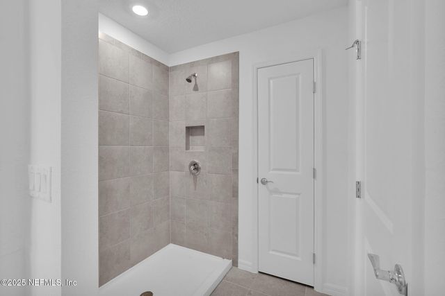 1870 NORMANDY PINES Lane, Jacksonville, FL 32221