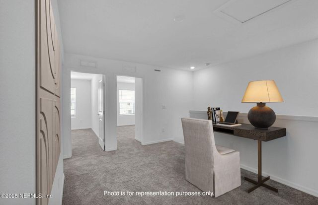 1870 NORMANDY PINES Lane, Jacksonville, FL 32221