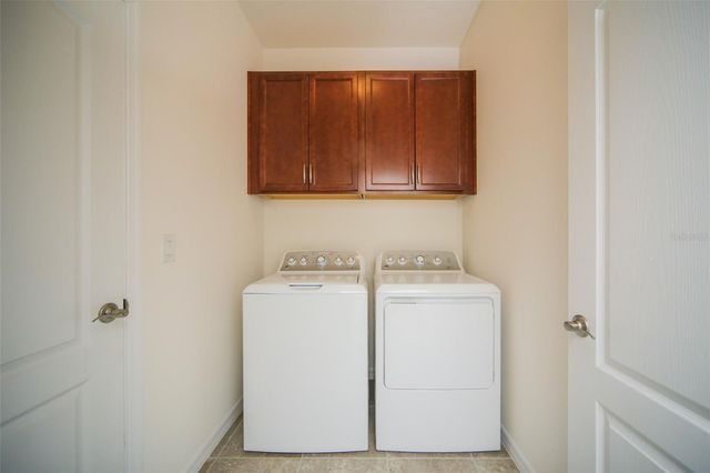 2903 ESMERALDA DRIVE, Sarasota, FL 34243
