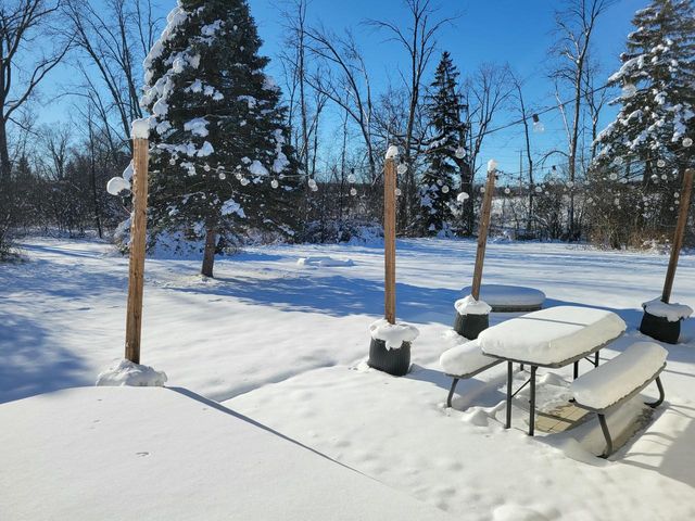 N6282 River Heights DRIVE, Plymouth, WI 53073