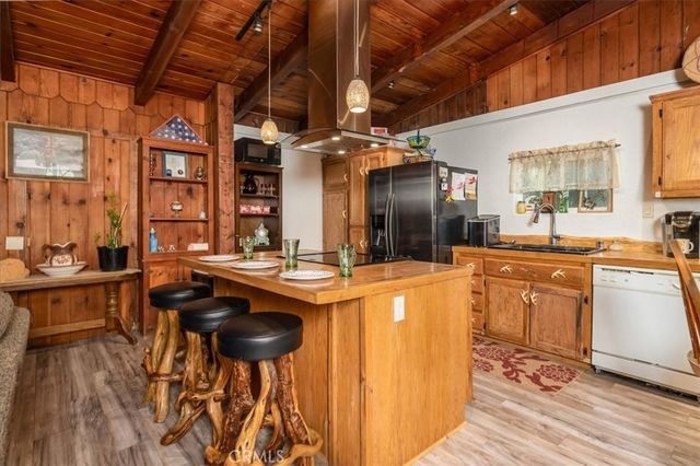 51354 Dorstan Drive, Oakhurst, CA 93644