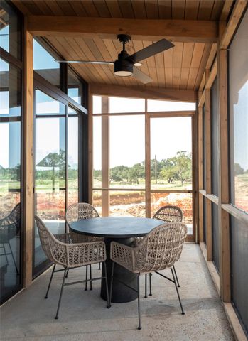 9361 W Us Highway 290 Bluebonnet, Hye, TX 78635