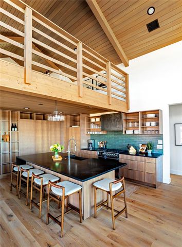 9361 W Us Highway 290 Bluebonnet, Hye, TX 78635