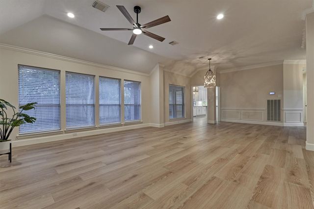 3 Heartleaf Court, The Woodlands, TX 77381