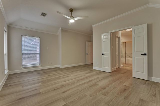 3 Heartleaf Court, The Woodlands, TX 77381