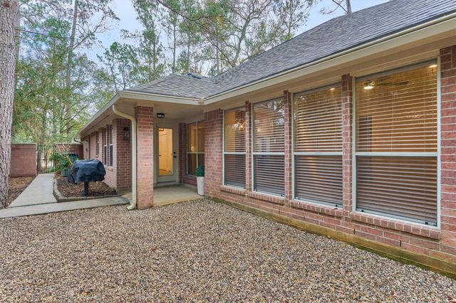 3 Heartleaf Court, The Woodlands, TX 77381