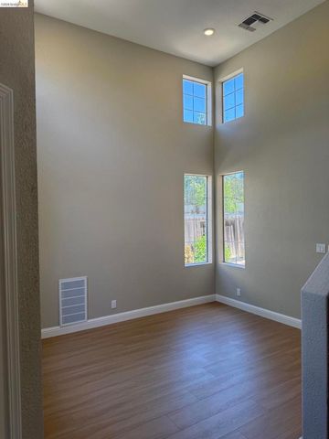 5029 Bridle Way, Antioch, CA 94531