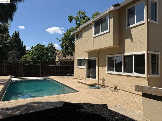 5029 Bridle Way, Antioch, CA 94531