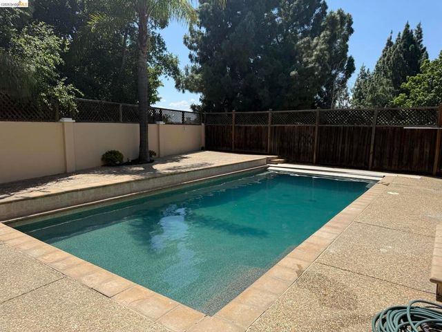 5029 Bridle Way, Antioch, CA 94531