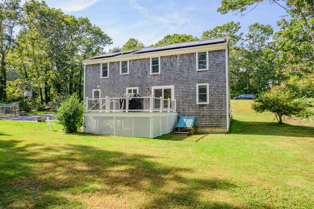47 Blackthorn Path, Forestdale, MA 02644