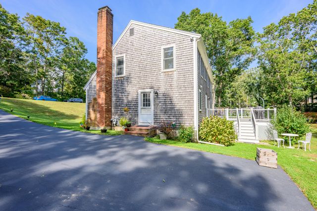 47 Blackthorn Path, Forestdale, MA 02644