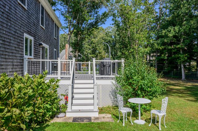 47 Blackthorn Path, Forestdale, MA 02644