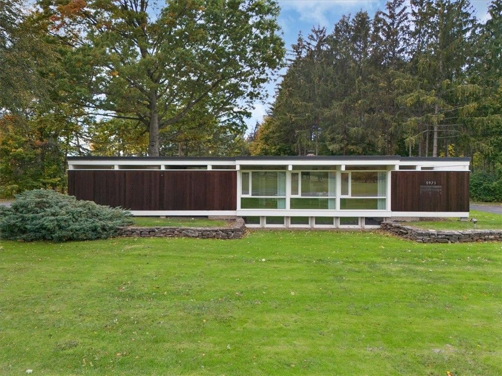 5973 Walworth Road, Ontario, NY 14519