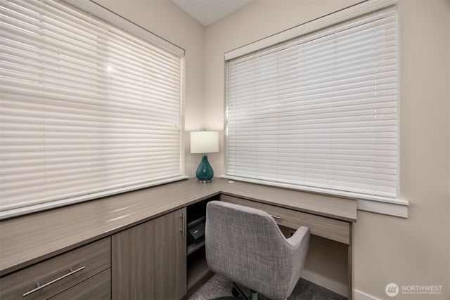 1936 17th Avenue NE, Issaquah, WA 98029