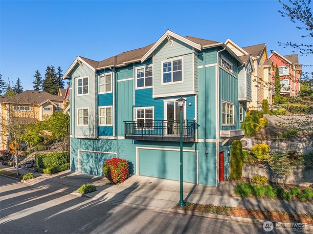 1936 17th Avenue NE, Issaquah, WA 98029