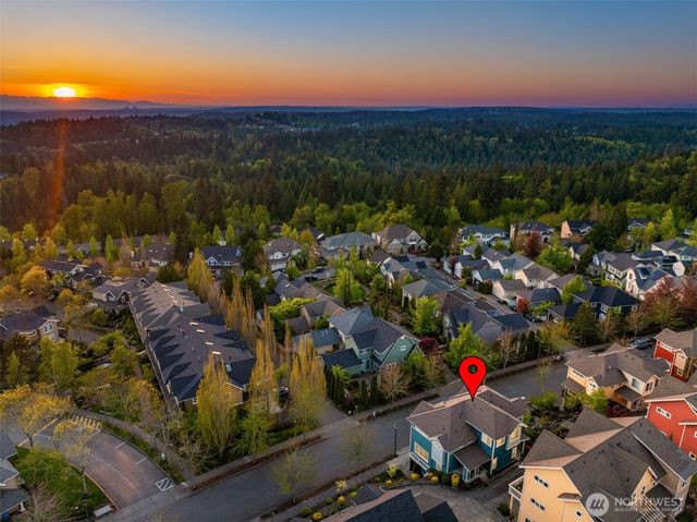 1936 17th Avenue NE, Issaquah, WA 98029