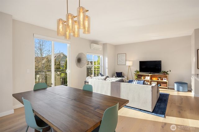 1936 17th Avenue NE, Issaquah, WA 98029
