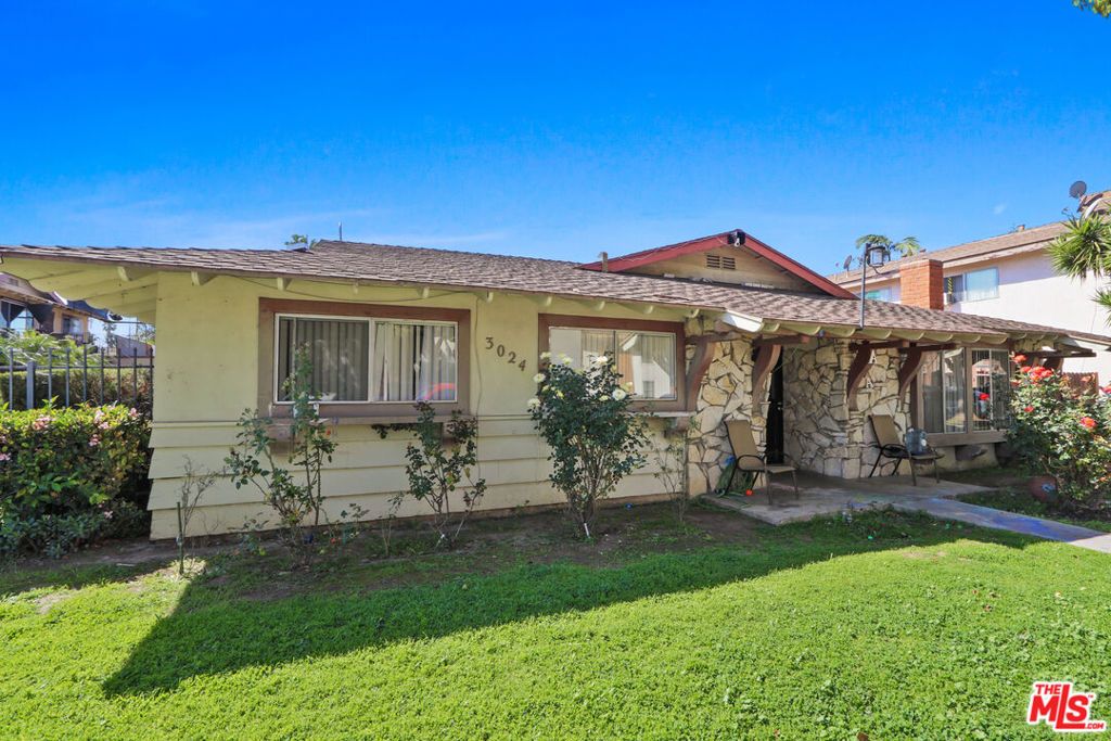 Image 4 of property listing at 3024 Topaz Lane, Fullerton, CA 92831