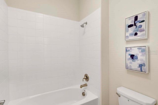 2400 VOLUNTEER AVENUE, Kissimmee, FL 34744