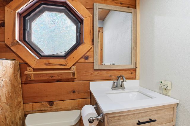 274 Oak Street, Tahoma, CA 96142