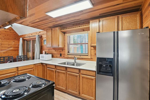 274 Oak Street, Tahoma, CA 96142