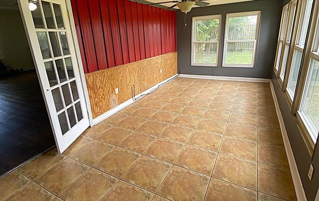 209 7th Street E, Markham, TX 77456