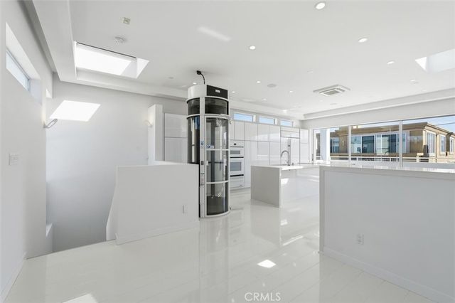 425 23rd Place, Manhattan Beach, CA 90266