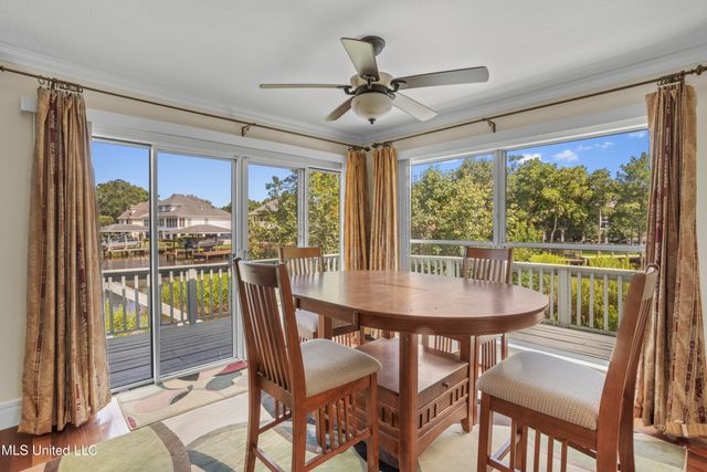 420 N Caribe Place, Gulfport, MS 39507