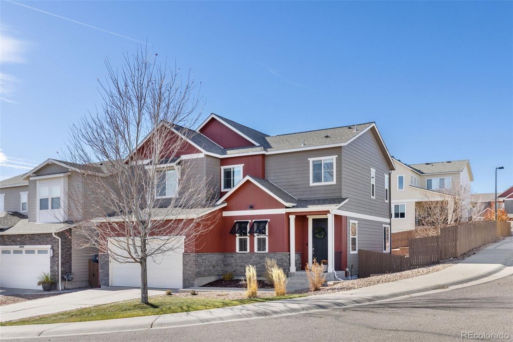 1788 Ghost Dance Circle, Castle Rock, CO 80108