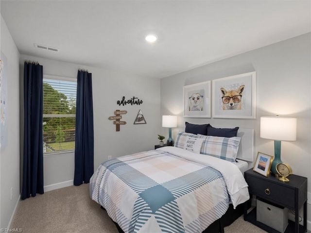 932 Broadleaf Trace, Mebane, NC 27302