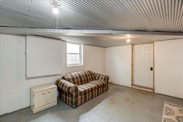 2142 Main Street, Willisburg, KY 40078