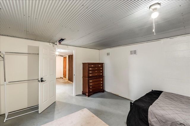 2142 Main Street, Willisburg, KY 40078