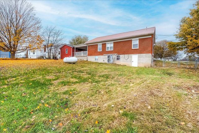 2142 Main Street, Willisburg, KY 40078