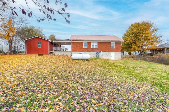 2142 Main Street, Willisburg, KY 40078