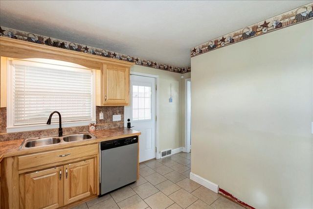 2142 Main Street, Willisburg, KY 40078