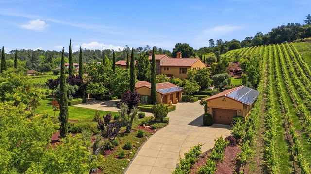 5301 Montserrat Ln, Loomis, CA 95650