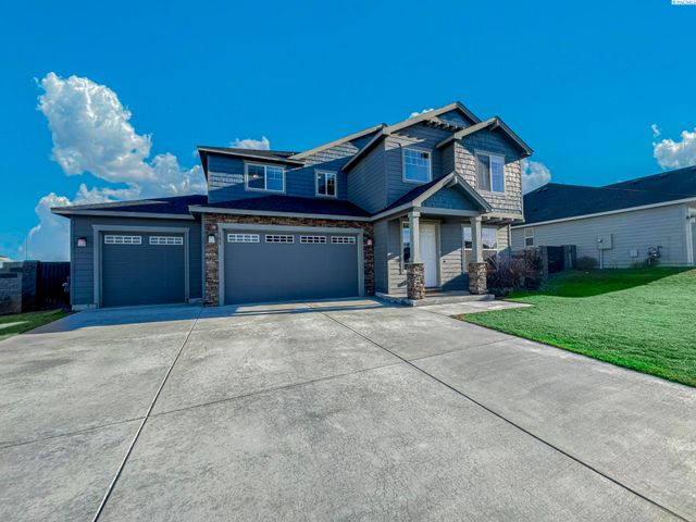 506 Constance Ave, West Richland, WA 99353