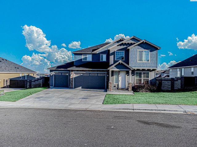 506 Constance Ave, West Richland, WA 99353