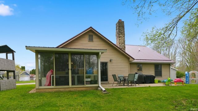 729 Arcadia Court, Kendallville, IN 46755