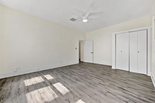 610 W 35th ST B, Austin, TX 78705