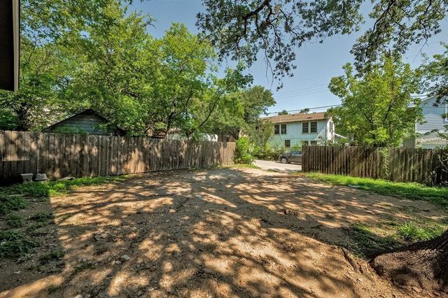 610 W 35th ST B, Austin, TX 78705