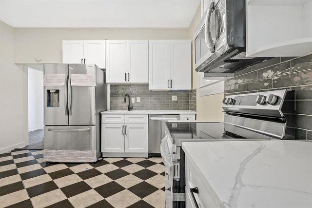 610 W 35th ST B, Austin, TX 78705