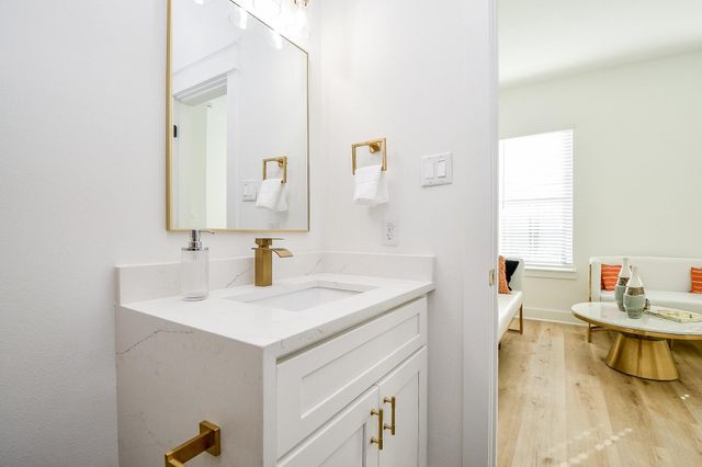 5613 Val Verde Street C, Houston, TX 77057