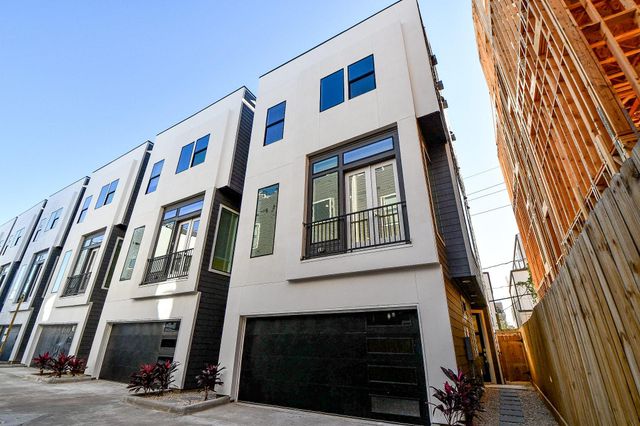 5613 Val Verde Street C, Houston, TX 77057