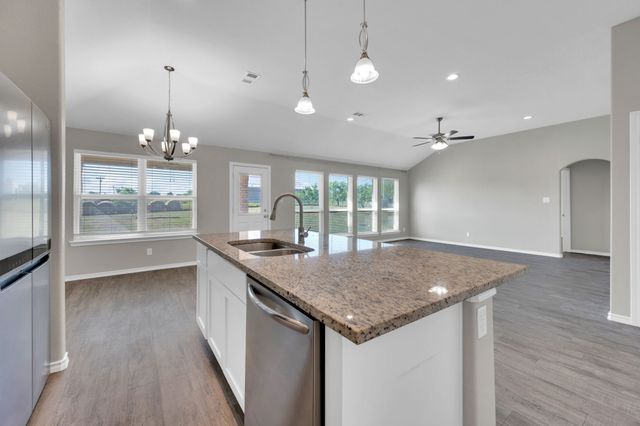 656 Bunk House Road, Venus, TX 76084