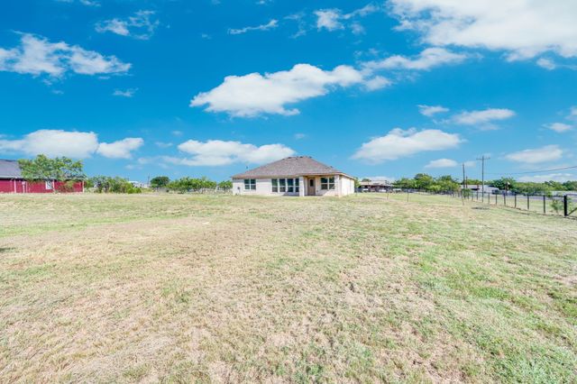 656 Bunk House Road, Venus, TX 76084