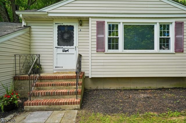 6 Cedar Terrace, Randolph Twp., NJ 07869