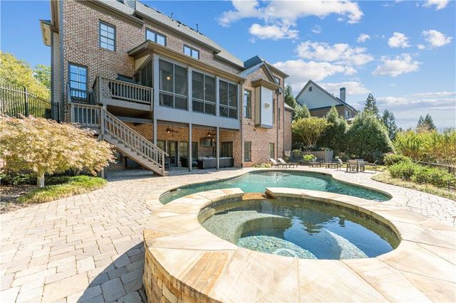 452 Meadow Watch Lane, Atlanta, GA 30350