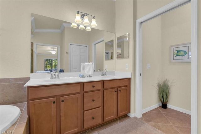 9528 Avellino WAY 2526, Naples, FL 34113